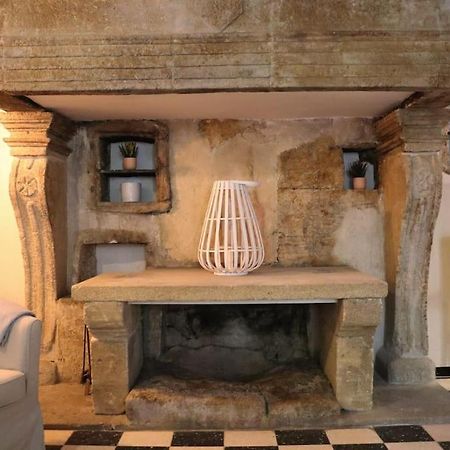 Entre Uzes Et Le Pont-Du-Gard Le Logis D'Autrefois Apartment Castillon-du-Gard Ngoại thất bức ảnh