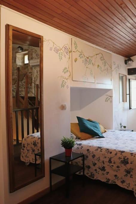 Entre Uzes Et Le Pont-Du-Gard Le Logis D'Autrefois Apartment Castillon-du-Gard Ngoại thất bức ảnh